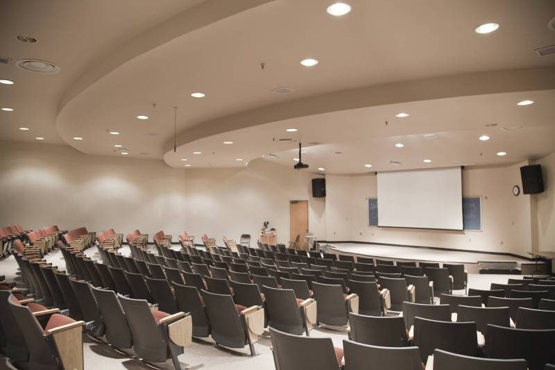 Lecture Hall acoustics