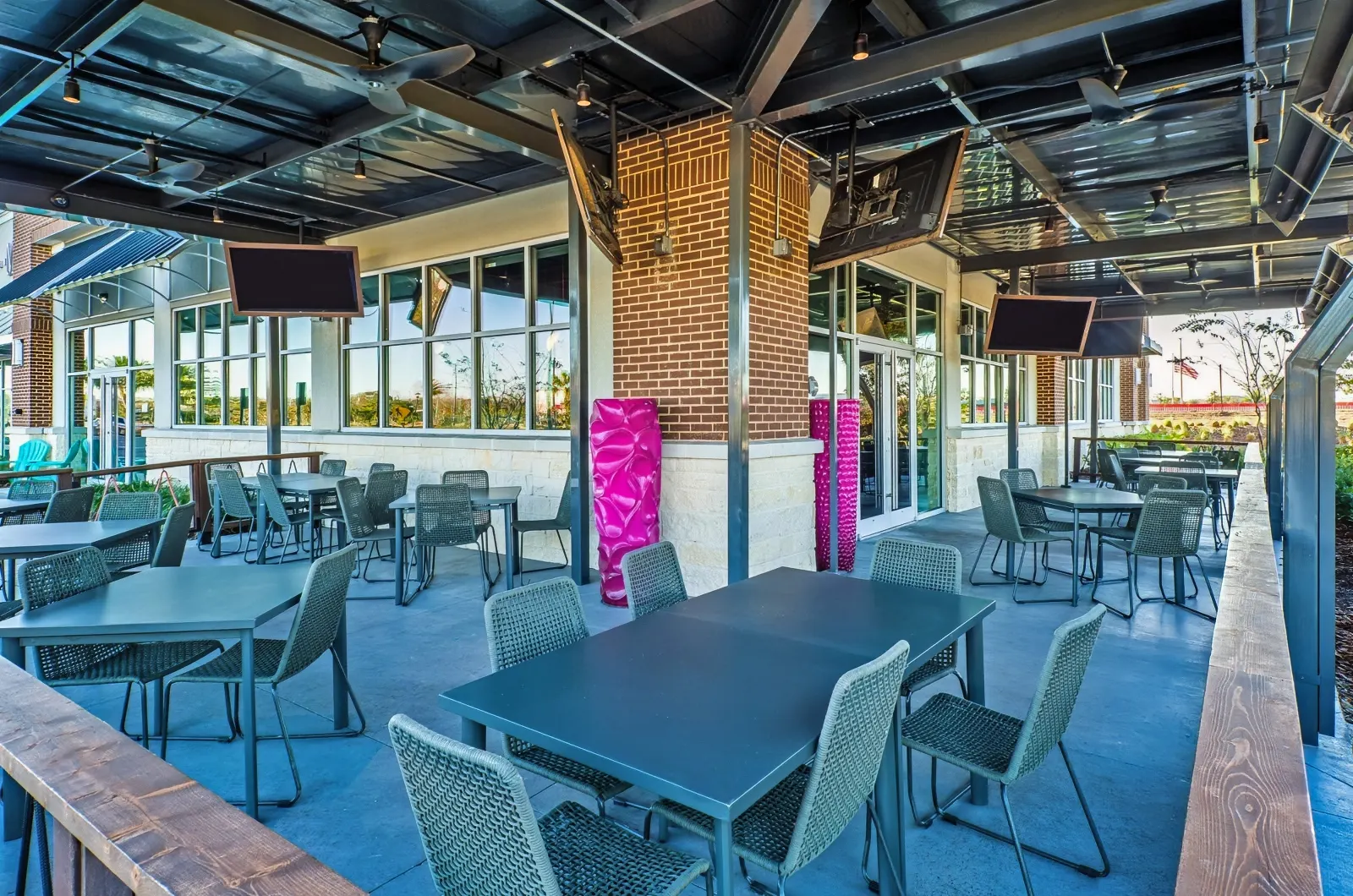 Mellow Mushroom Pizzeria 55% Reverberation Reduction
