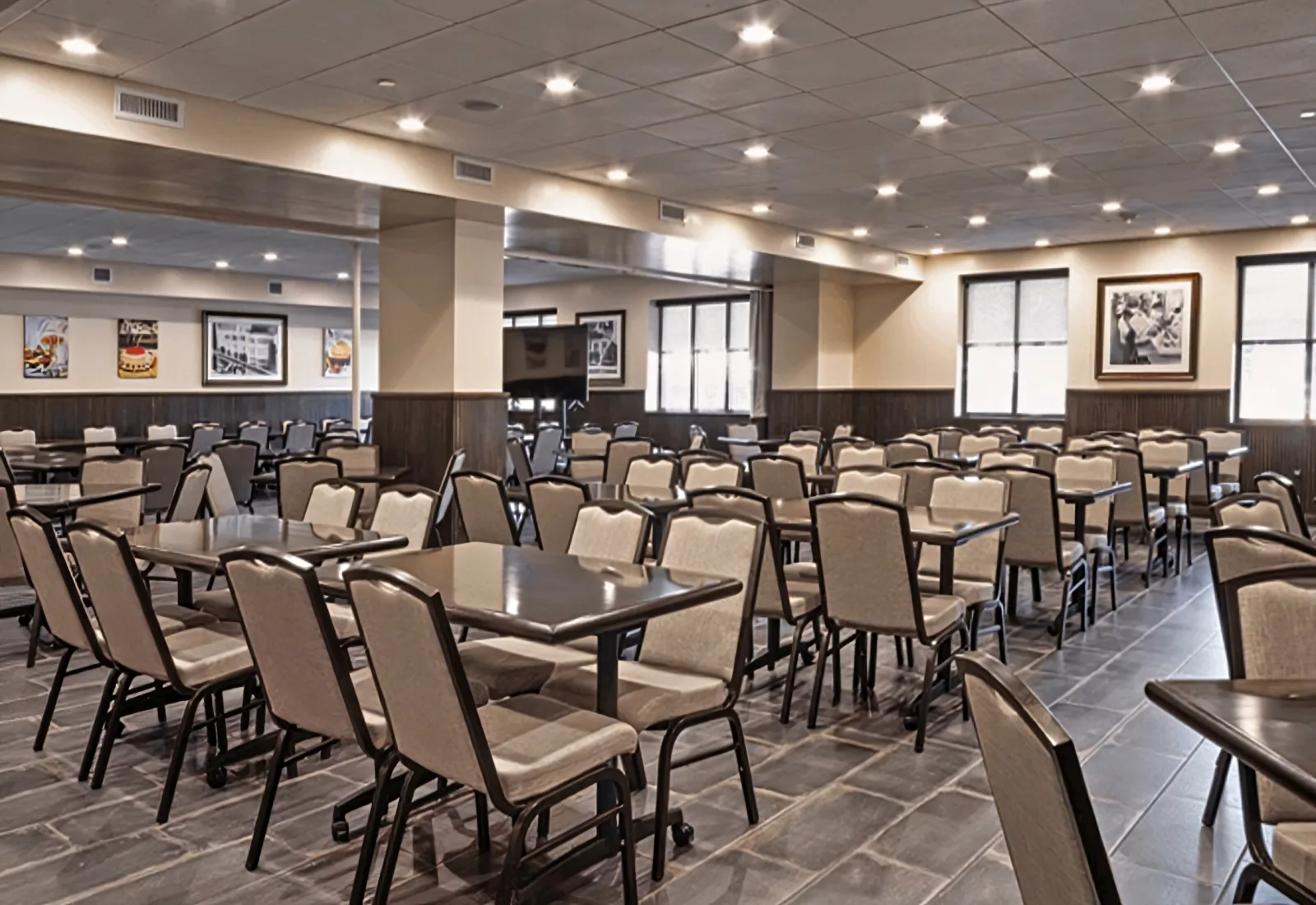 Wright’s Gourmet Restaurant Dining Room Soundproofing