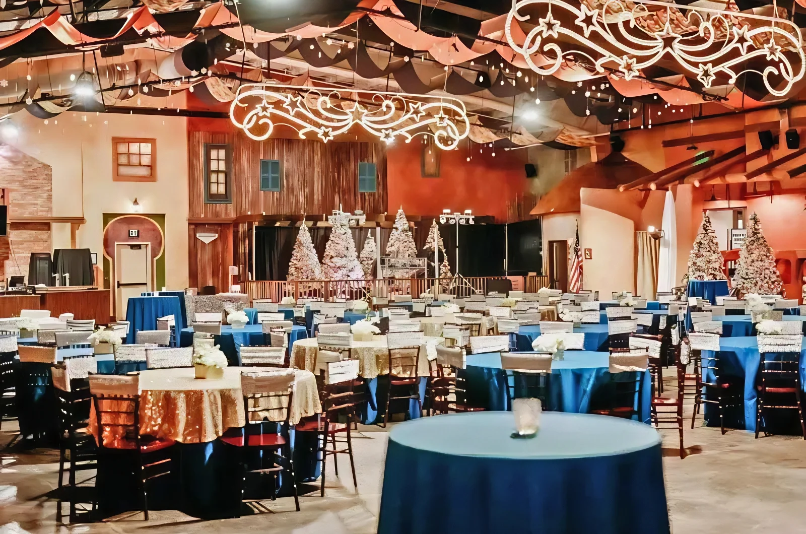 Tampa Zoo Acoustic Panels Seamlessly Integrated