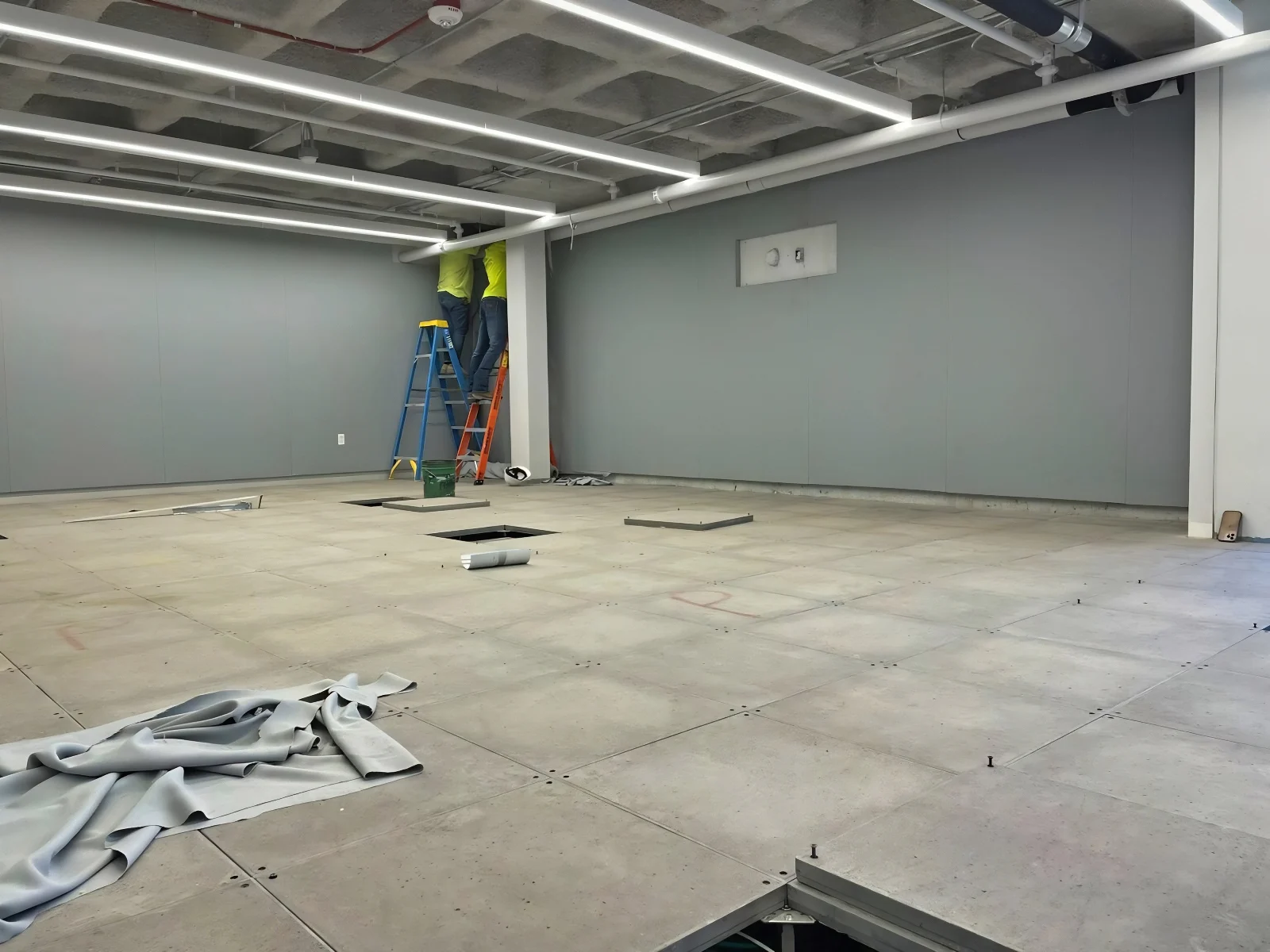 Measurements of Stretched Fabric Wall