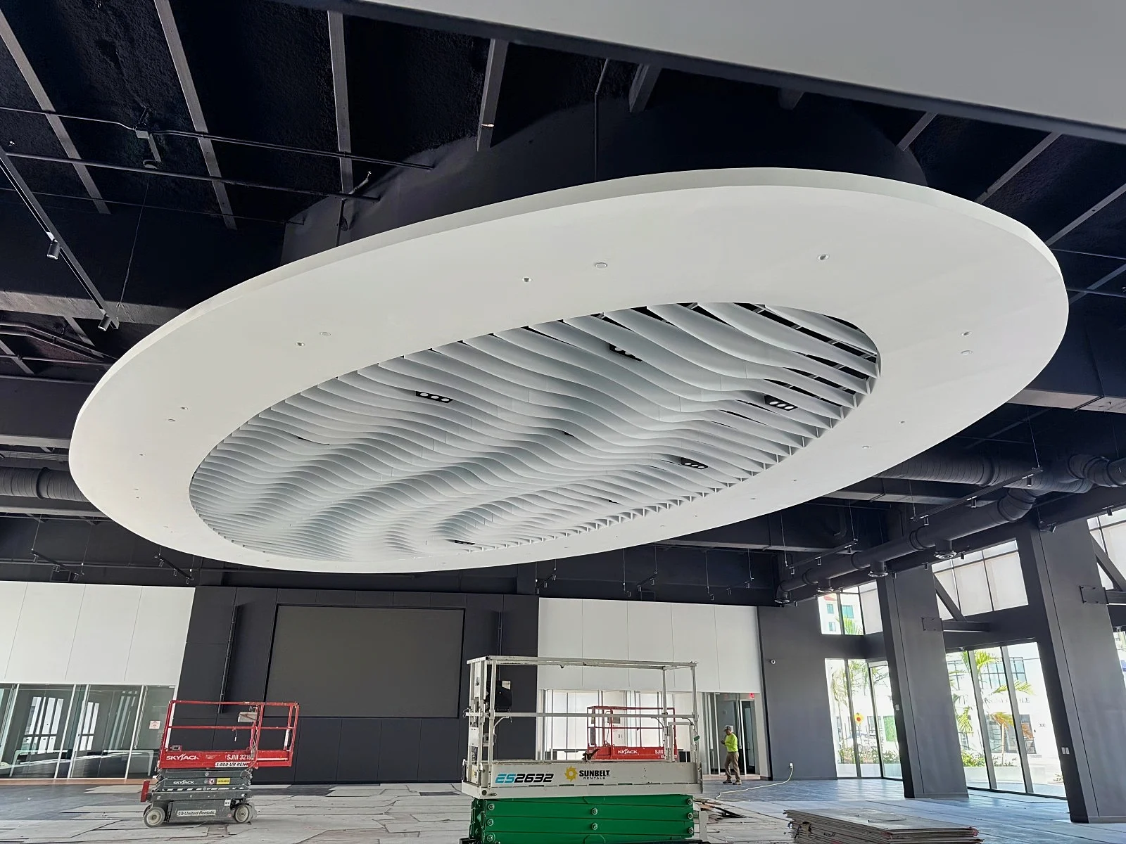 Enhancing the Mercedes Benz Showroom Experience