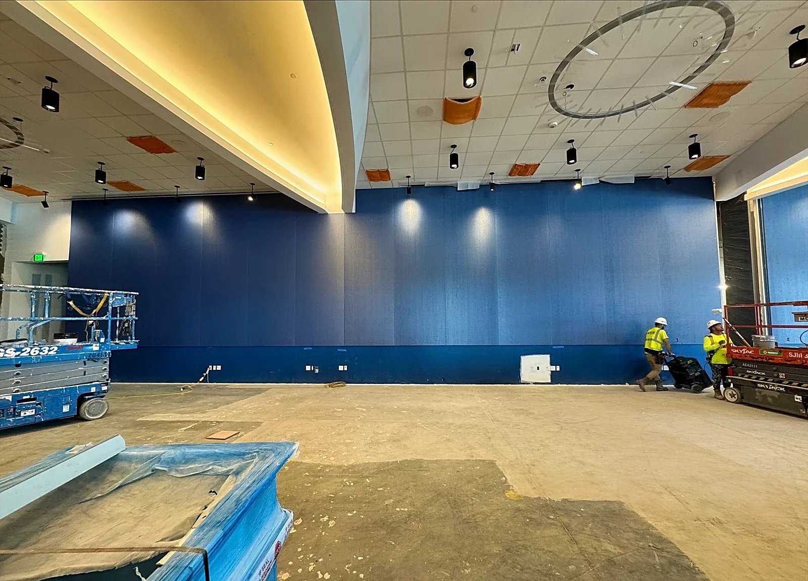 This Fabric Wall reduces echo in public learning spaces (like Mote SEA).